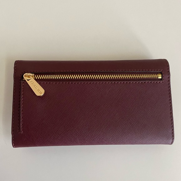 Michael Kors purse and wallet set